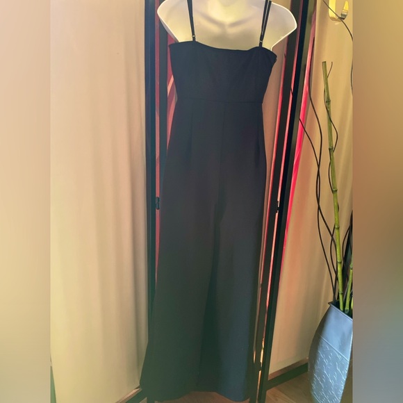 NWT SHEIN elegant black jumpsuit with side zipper. Size Medium. True to size. - Picture 5 of 9